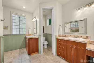 21 Strawberry Point Road, Bellingham, WA 98229 - Photo 20