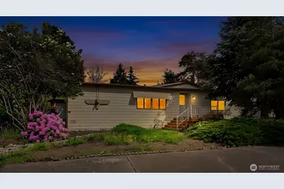 23809 Lake Drive E, Bothell, WA 98021 - Photo 38