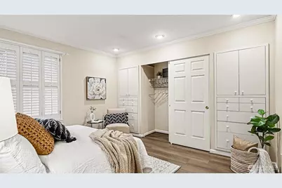 3420 Burke N #C-308, Seattle, WA 98103 - Photo 16