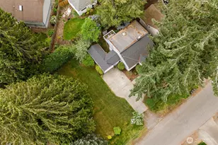 1711 NE 113th St, Seattle, WA 98125 - Photo 34
