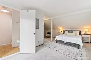 1711 NE 113th St, Seattle, WA 98125 - Photo 16