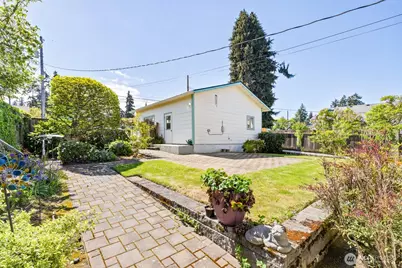 230 W 14th Street, Port Angeles, WA 98362 - Photo 34