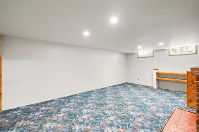 230 W 14th Street, Port Angeles, WA 98362 - Photo 30