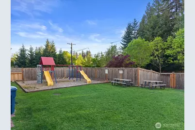 21720 39th Drive SE, Bothell, WA 98021 - Photo 38