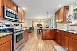 15902 Woodland Ave E, Puyallup, WA 98375 - Photo 8