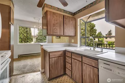 412 213th Place SW #21D, Bothell, WA 98021 - Photo 16