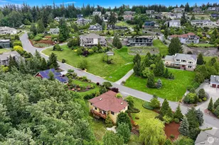 1910 40th St, Bellingham, WA 98229 - Photo 4