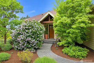 1910 40th St, Bellingham, WA 98229 - Photo 2
