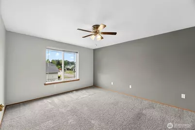7409 Village Drive, Sumner, WA 98390 - Photo 14