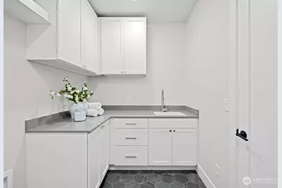 12112 94th Place NE, Kirkland, WA 98034 - Photo 32