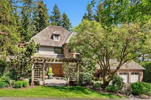 3240 126th Ave NE, Bellevue, WA 98005 - Photo 2