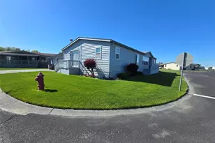 2240 W Broadway NE, Moses Lake, WA 98837 - Photo 2