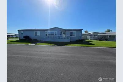 2240 W Broadway NE #224, Moses Lake, WA 98837 - Photo 4