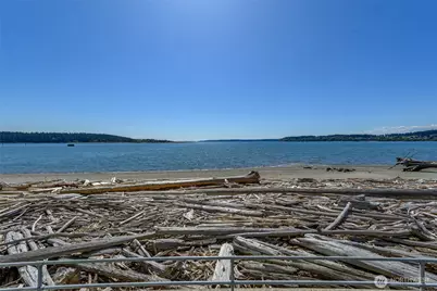 651 SE Bayshore Drive #E102, Oak Harbor, WA 98277 - Photo 30