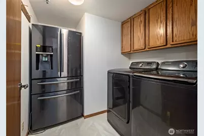 651 SE Bayshore Drive #E102, Oak Harbor, WA 98277 - Photo 10