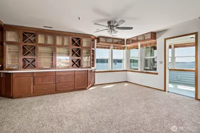651 SE Bayshore Drive #E102, Oak Harbor, WA 98277 - Photo 26