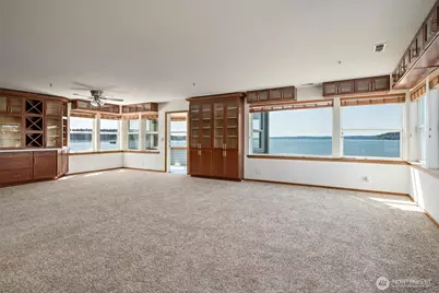 651 SE Bayshore Drive #E102, Oak Harbor, WA 98277 - Photo 24