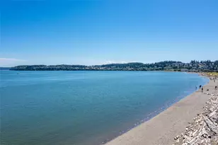 651 SE Bayshore Dr, Oak Harbor, WA 98277 - Photo 36