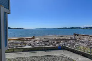 651 SE Bayshore Dr, Oak Harbor, WA 98277 - Photo 32