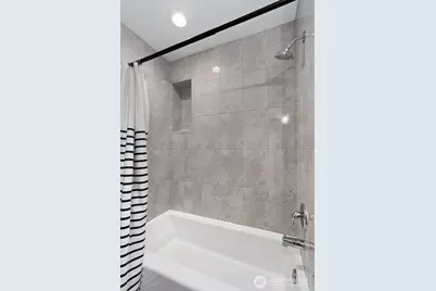 18012 1st Avenue NW, Shoreline, WA 98177 - Photo 16