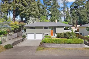 18012 1st Ave NW, Shoreline, WA 98177 - Photo 2