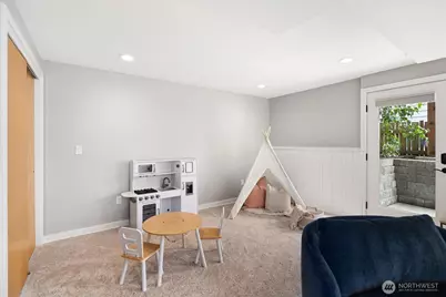 18012 1st Avenue NW, Shoreline, WA 98177 - Photo 20