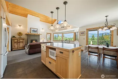 20673 Miracle Mile, Leavenworth, WA 98826 - Photo 12