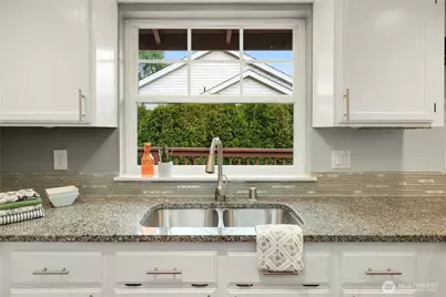 1044 NE Swanson Way, Poulsbo, WA 98370 - Photo 12