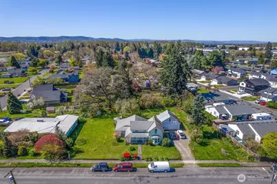 1039 Park Street, Woodland, WA 98674 - Photo 2