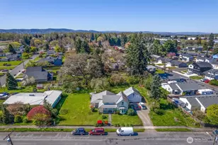 1039 Park St, Woodland, WA 98674 - Photo 2