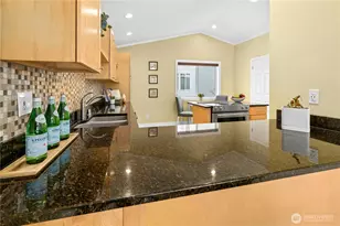 520 Walnut St, Edmonds, WA 98020 - Photo 20
