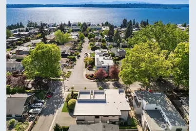 6504 103rd Avenue NE, Kirkland, WA 98033 - Photo 2