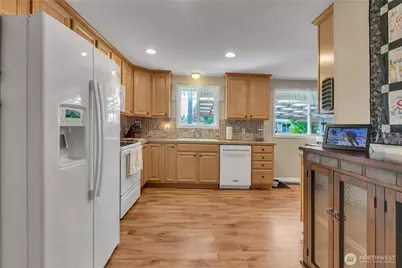 22314 50th Avenue Ct E, Spanaway, WA 98387 - Photo 8