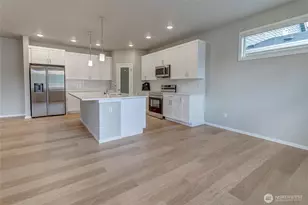 18208 37th Ave Ct E, Tacoma, WA 98446 - Photo 4