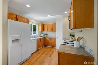 1016 99th Street SW, Everett, WA 98204 - Photo 10