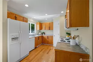 1016 99th St SW, Everett, WA 98204 - Photo 10