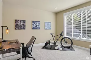 24020 NE 20th St, Sammamish, WA 98074 - Photo 28