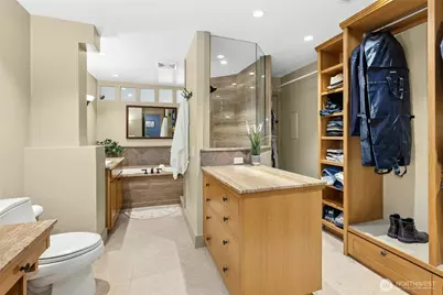 9201 NE Juanita Drive #202, Kirkland, WA 98034 - Photo 20
