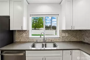9815 178th Way SW, Rochester, WA 98579 - Photo 14