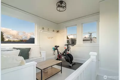 116 4th Avenue N, Edmonds, WA 98020 - Photo 26