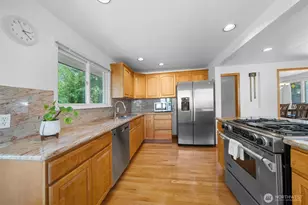 4536 119th Ave SE, Bellevue, WA 98006 - Photo 8