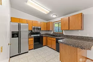 3701 Autumnwood Ct SE, Olympia, WA 98501 - Photo 16