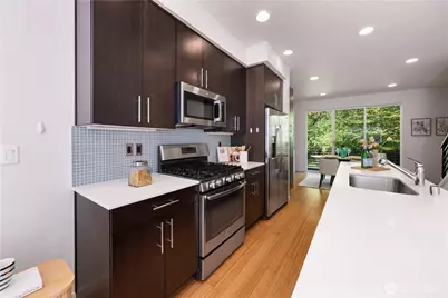2705 S Charlestown Street, Seattle, WA 98108 - Photo 4