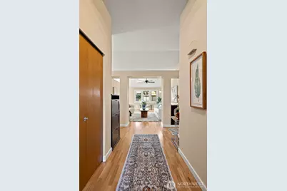 5306 169th Place SW, Lynnwood, WA 98037 - Photo 2