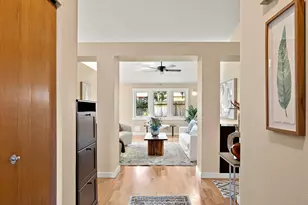 5306 169th Pl SW, Lynnwood, WA 98037 - Photo 2
