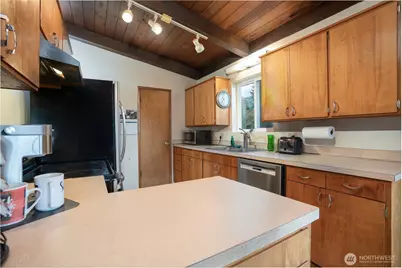 2132 Firland Drive, Puyallup, WA 98371 - Photo 8