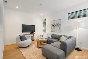 139 22nd Ave E, Seattle, WA 98112 - Photo 6