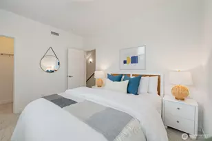 139 22nd Ave E, Seattle, WA 98112 - Photo 12