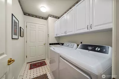 102 8th Lane #102, Kirkland, WA 98033 - Photo 32