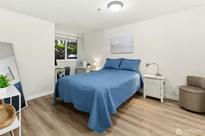 19410 Bothell Way NE #D103, Bothell, WA 98011 - Photo 18